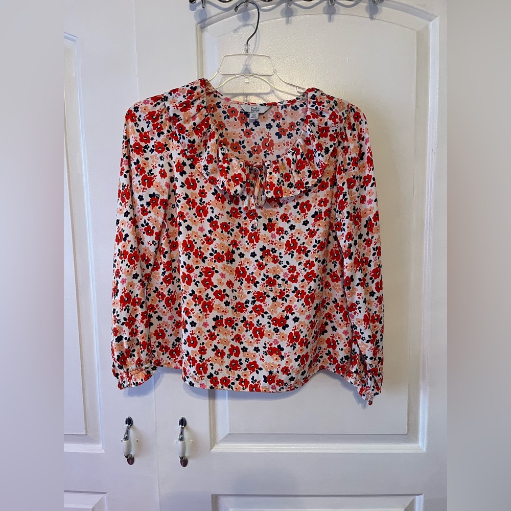 Croft & Barrow Floral Print Women's Top. PM. EUC.